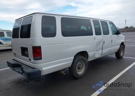 2008 Ford E-350 Super Duty Xl/Xlt z USA, uszkodzony, nr VIN 1FDSS31L28DA71925